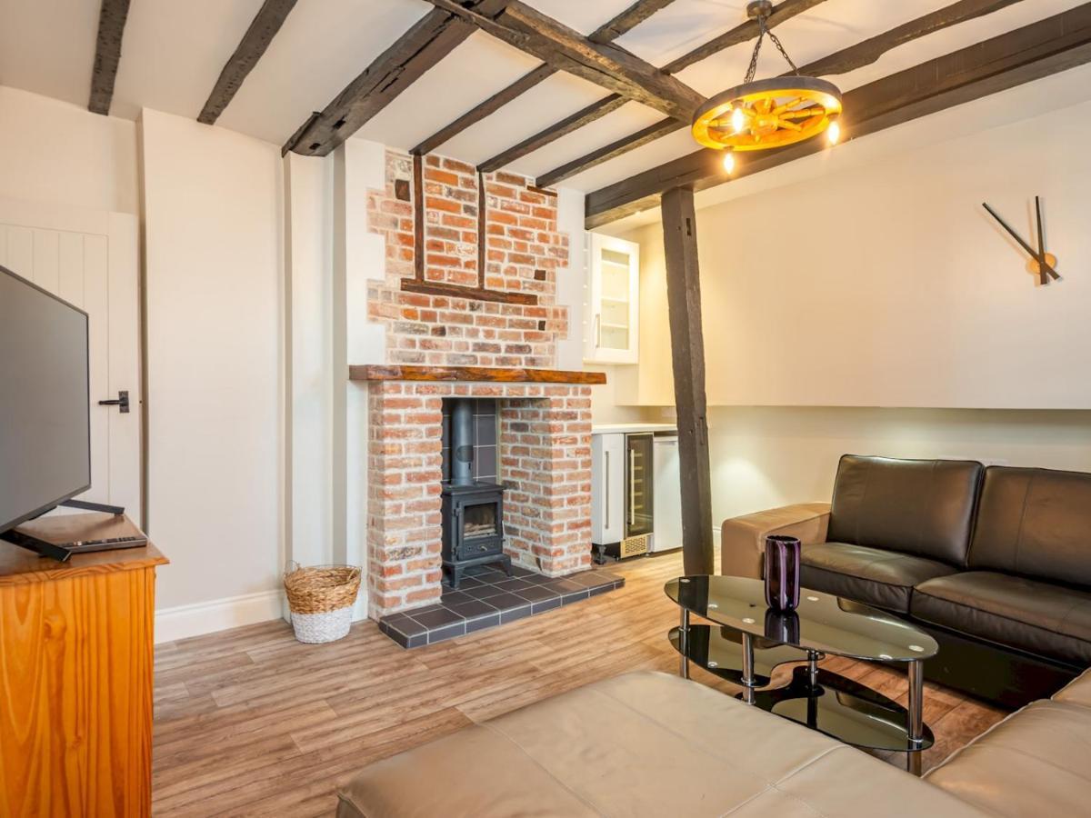 Pass The Keys Renovated Apartment In The Centre Of Canterbury Eksteriør billede