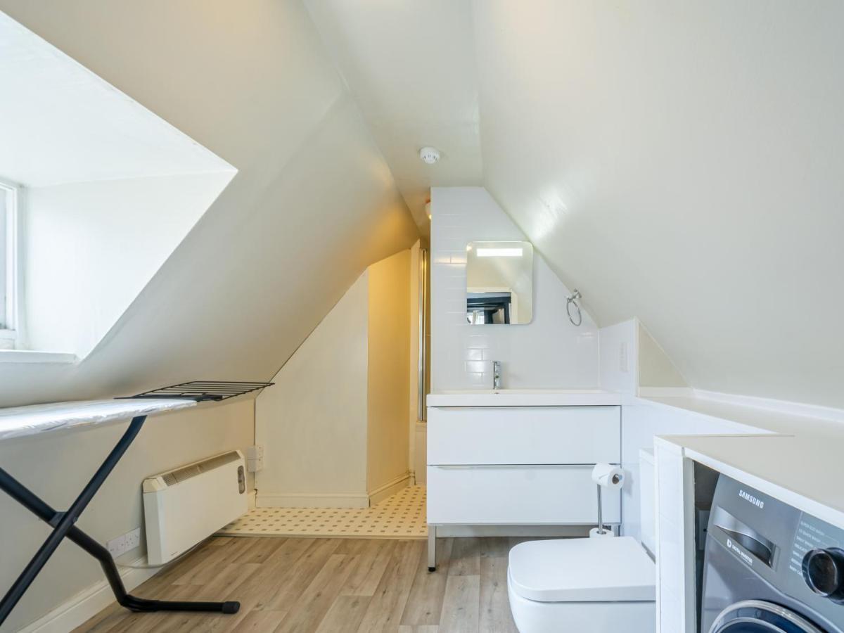 Pass The Keys Renovated Apartment In The Centre Of Canterbury Eksteriør billede